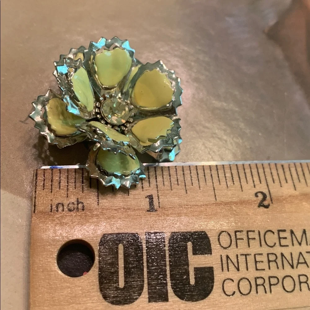 Vintage brooch and earring set